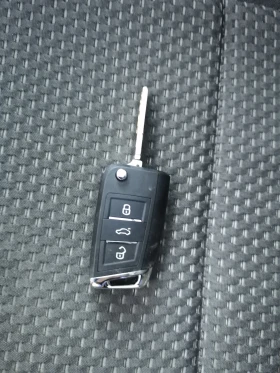 VW Golf Variant 2.0tdi, BMM, panorama, снимка 8