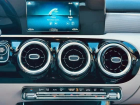 Mercedes-Benz A 220 Sedan 4MATIC* АвтоКредит* (Цена до БГ)  - 17799 € / 34811.82 лв. - 28922953 11