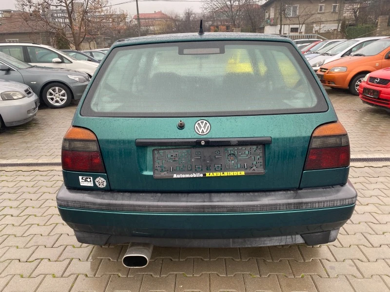 VW Golf 3 1.4i , снимка 4 - Автомобили и джипове - 46274714