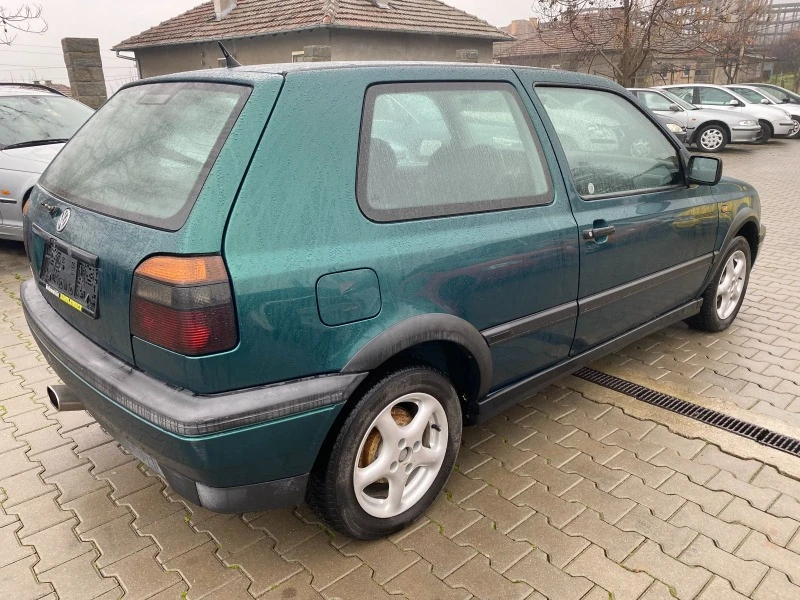 VW Golf 3 1.4i , снимка 5 - Автомобили и джипове - 46274714