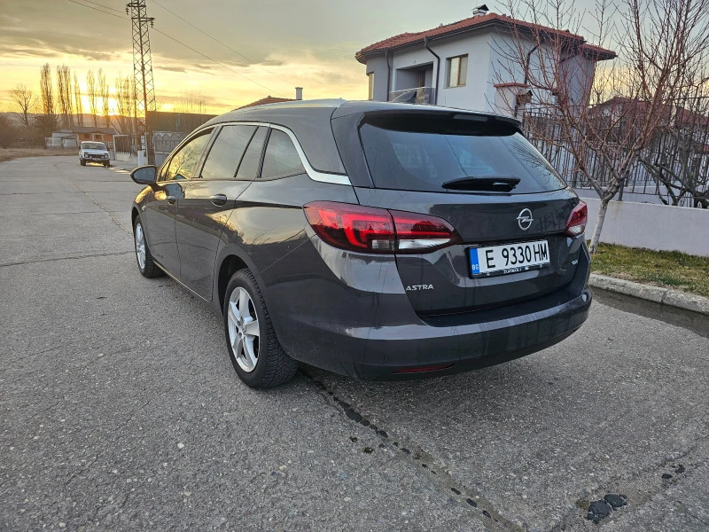 Opel Astra   Sports Tourer 1.6 CDTi Business Euro6, снимка 4 - Автомобили и джипове - 47818518