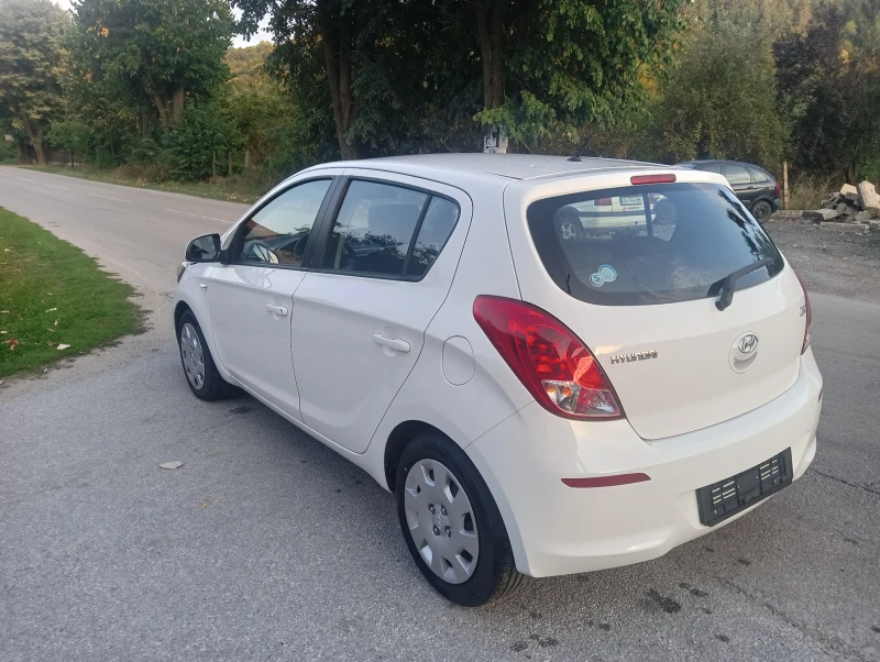 Hyundai I20 1.25, снимка 5 - Автомобили и джипове - 47273049