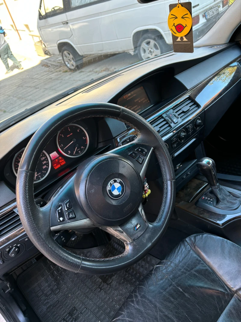 BMW 530 E60, снимка 12 - Автомобили и джипове - 47726467