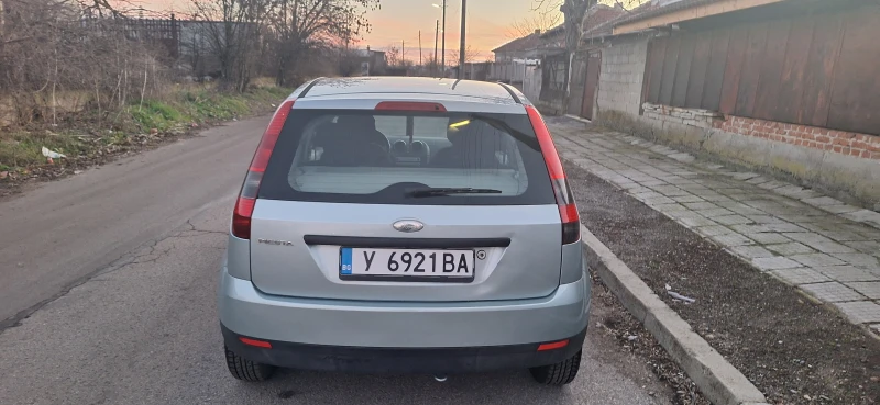 Ford Fiesta 1242, снимка 3 - Автомобили и джипове - 48604134