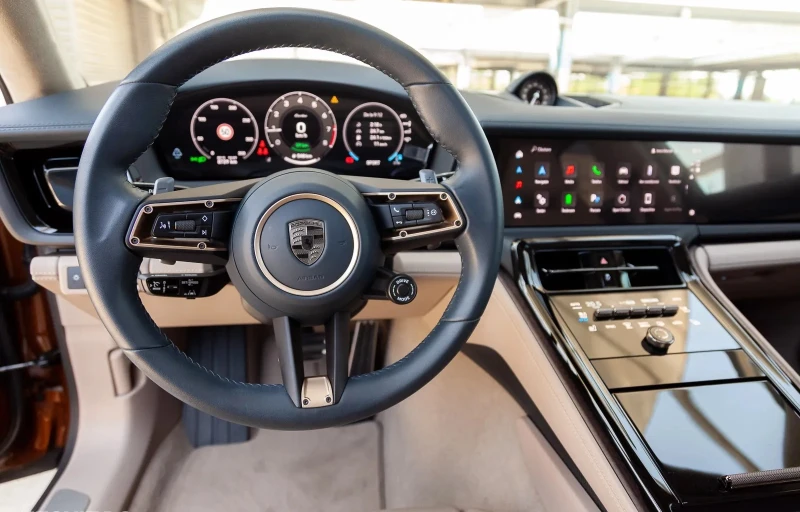 Porsche Panamera 4.0 V8 E-Hybrid , снимка 10 - Автомобили и джипове - 51601111