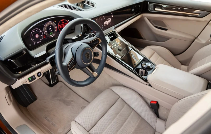 Porsche Panamera 4.0 V8 E-Hybrid , снимка 9 - Автомобили и джипове - 51601111
