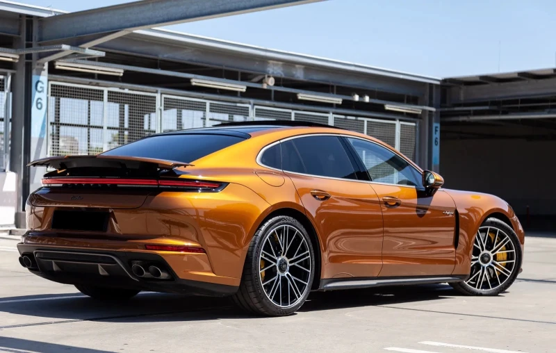 Porsche Panamera 4.0 V8 E-Hybrid , снимка 4 - Автомобили и джипове - 51601111