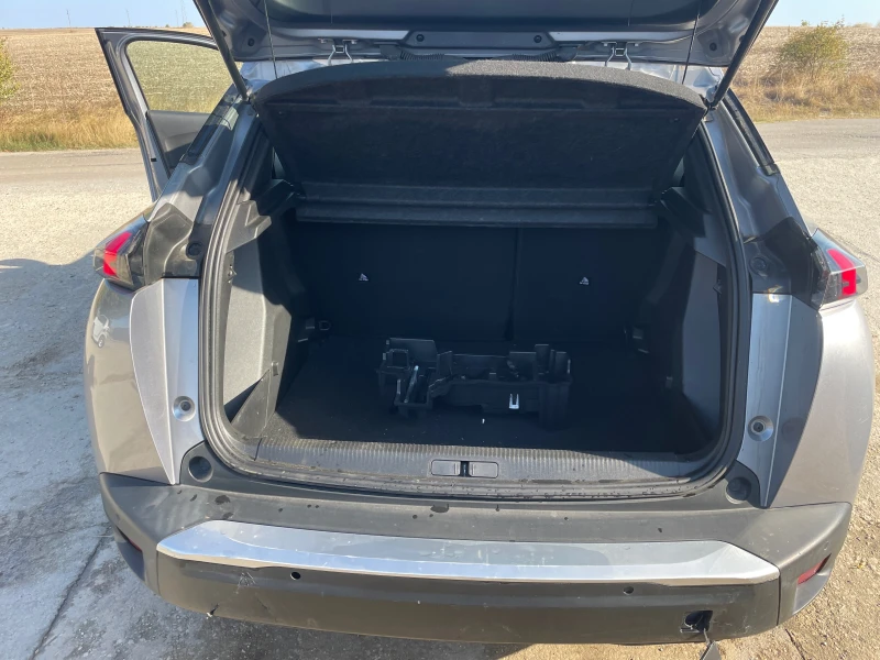 Peugeot 2008 1.2 PureTech 101, снимка 12 - Автомобили и джипове - 51709137