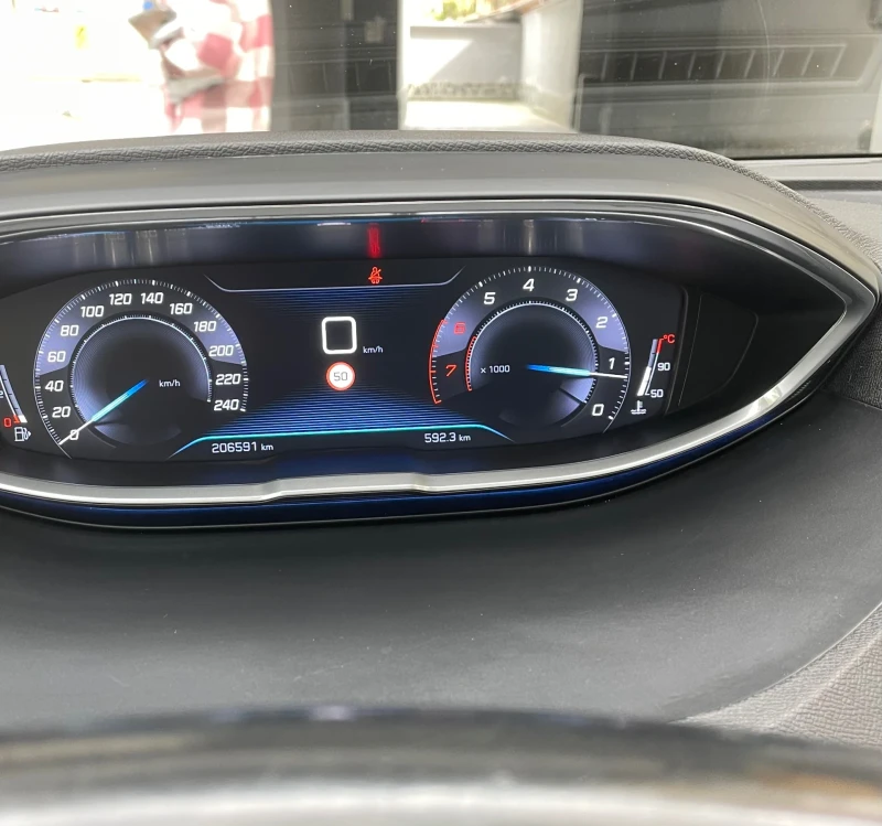 Peugeot 3008  1.2 PureTech Blue Lease Premium , снимка 7 - Автомобили и джипове - 52337985