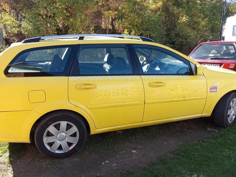 Chevrolet Nubira Комби, снимка 2 - Автомобили и джипове - 52368364