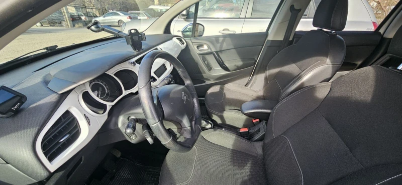 Citroen C3, снимка 7 - Автомобили и джипове - 53016010