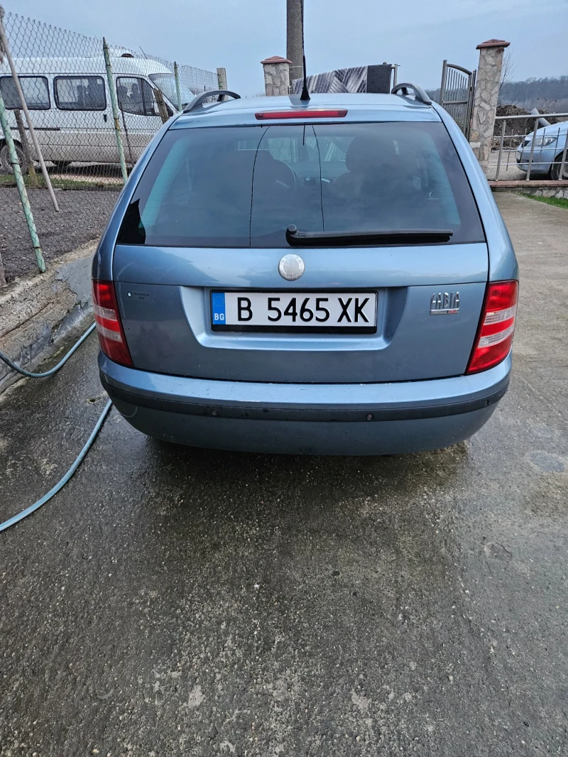 Skoda Fabia, снимка 3 - Автомобили и джипове - 53236343