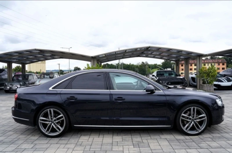 Audi A8 3.0 TDI Quattro/LED Matrix/DISTR/TIPTR, снимка 6 - Автомобили и джипове - 53281081