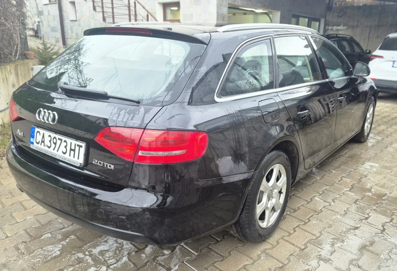 Audi A4 2.0 TDI Единствен Собственик, снимка 6 - Автомобили и джипове - 53478353