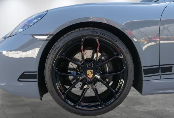 Porsche Boxster 718 = Style Edition = Black Pack Гаранция - изображение 6