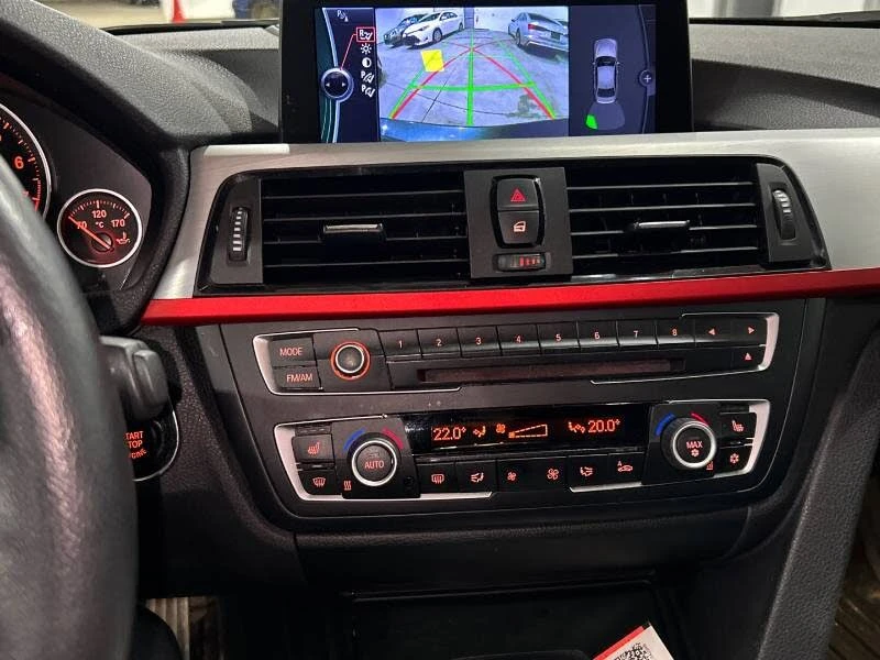 BMW 335 xDrive* АвтоКредит* (ЦЕНА ДО БГ), снимка 6 - Автомобили и джипове - 53756930