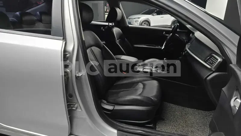 Kia K5, снимка 10 - Автомобили и джипове - 55012362