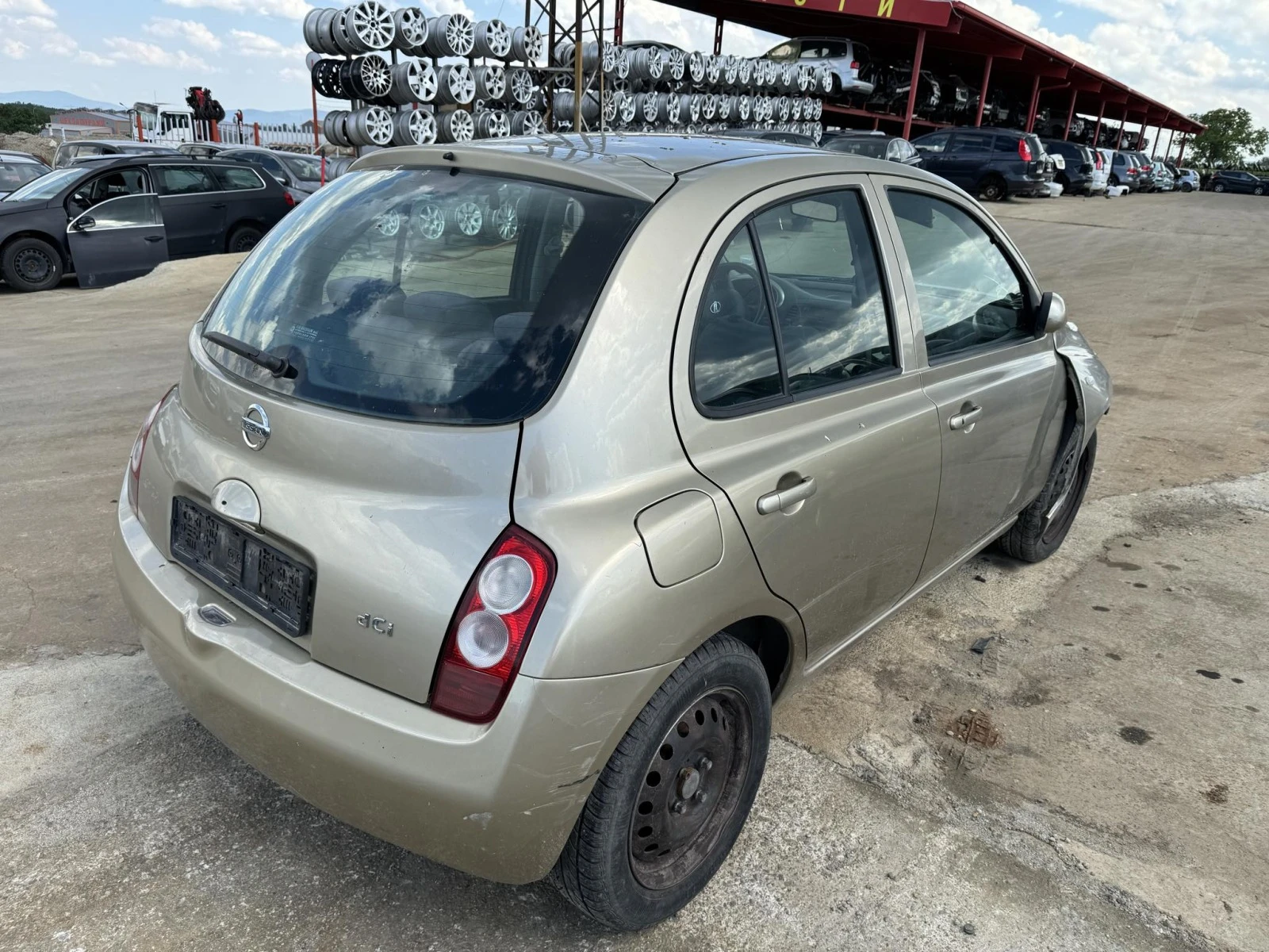 Nissan Micra 1.5 dCi - изображение 2