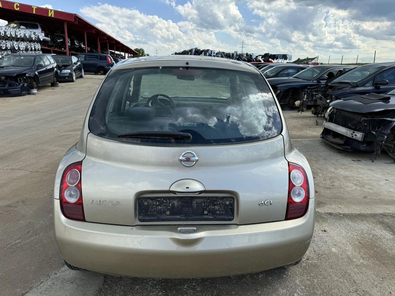 Nissan Micra 1.5 dCi - изображение 3