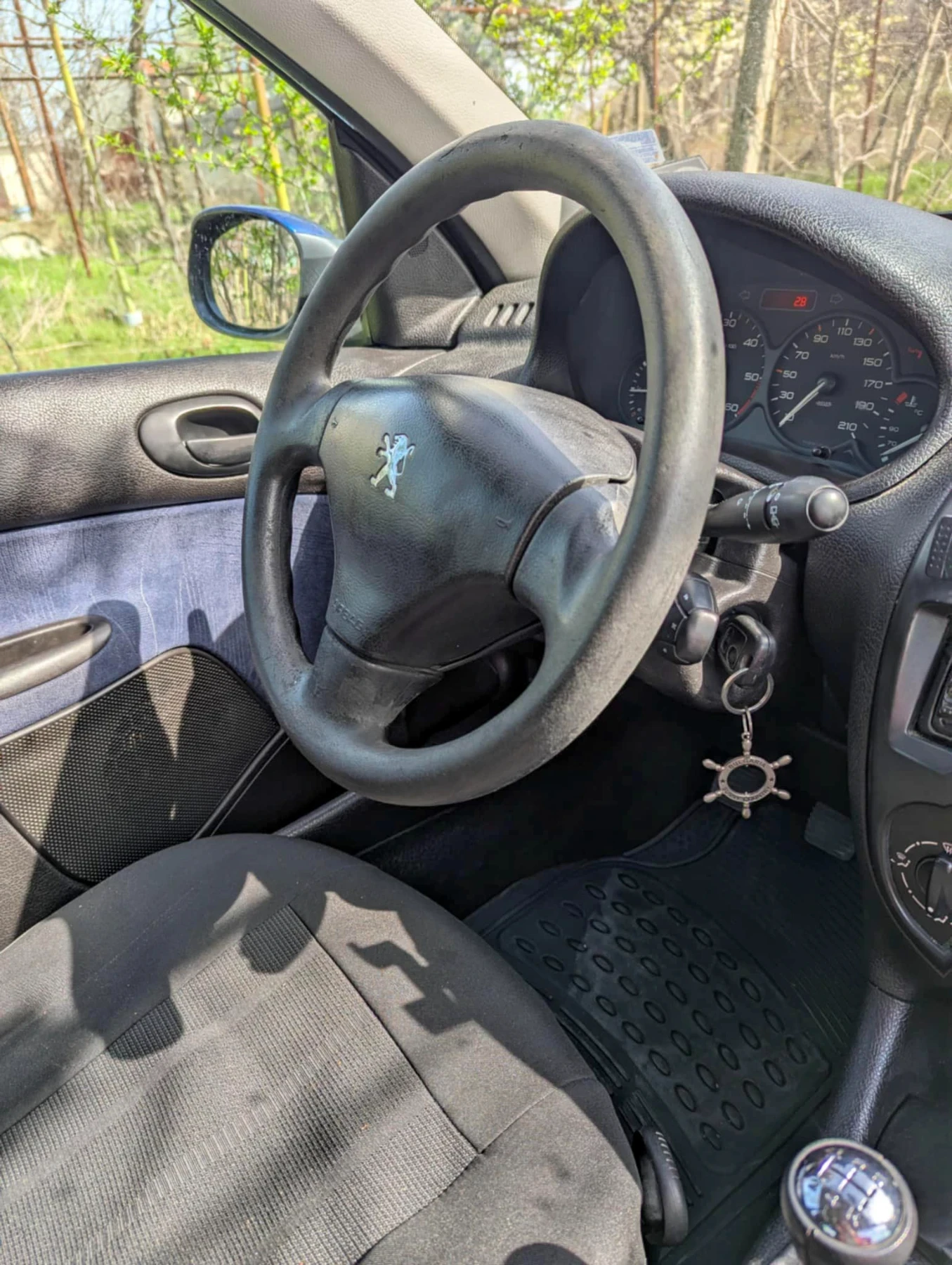 Peugeot 206 1.4HDI - изображение 6