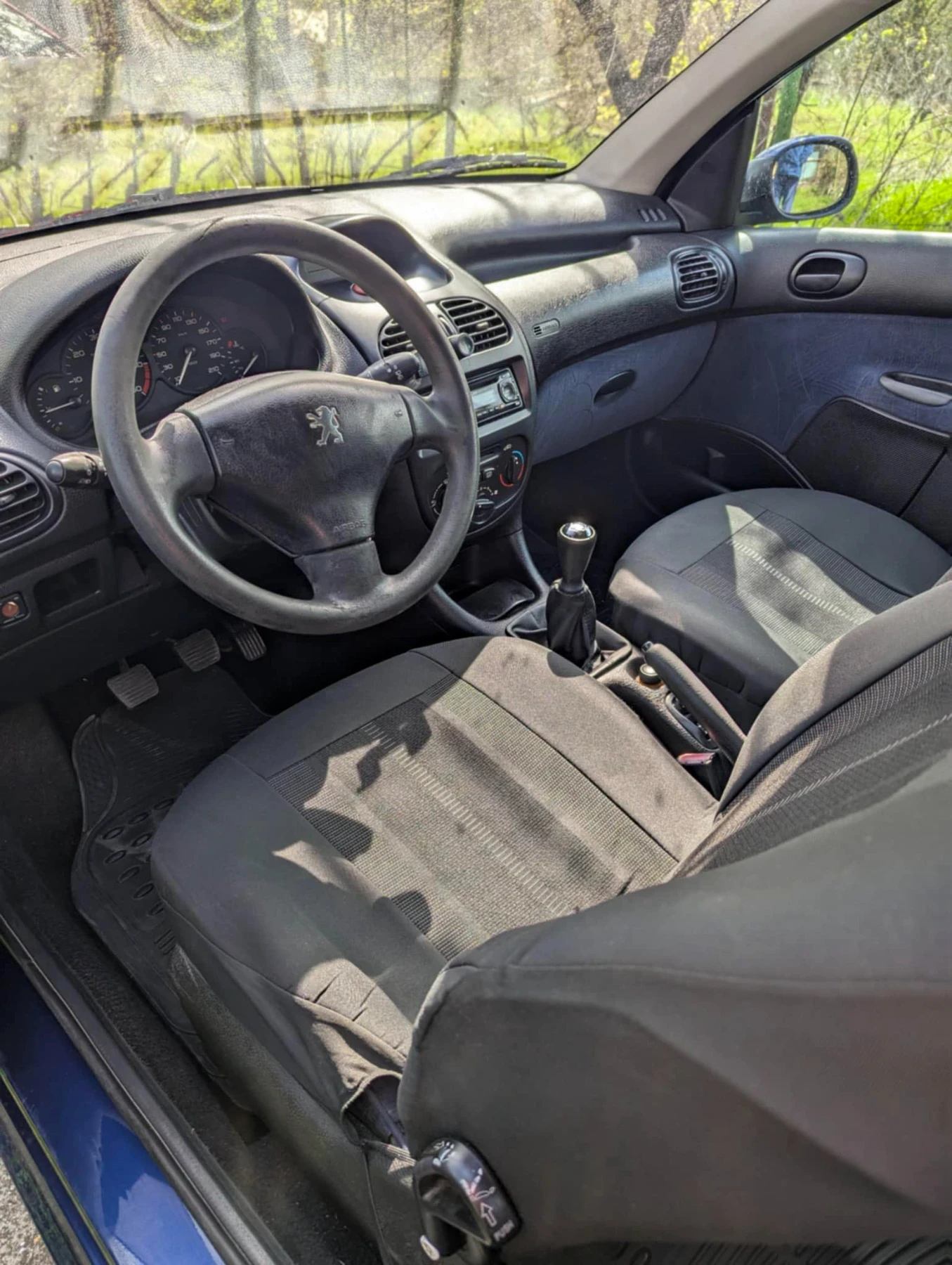 Peugeot 206 1.4HDI - изображение 8