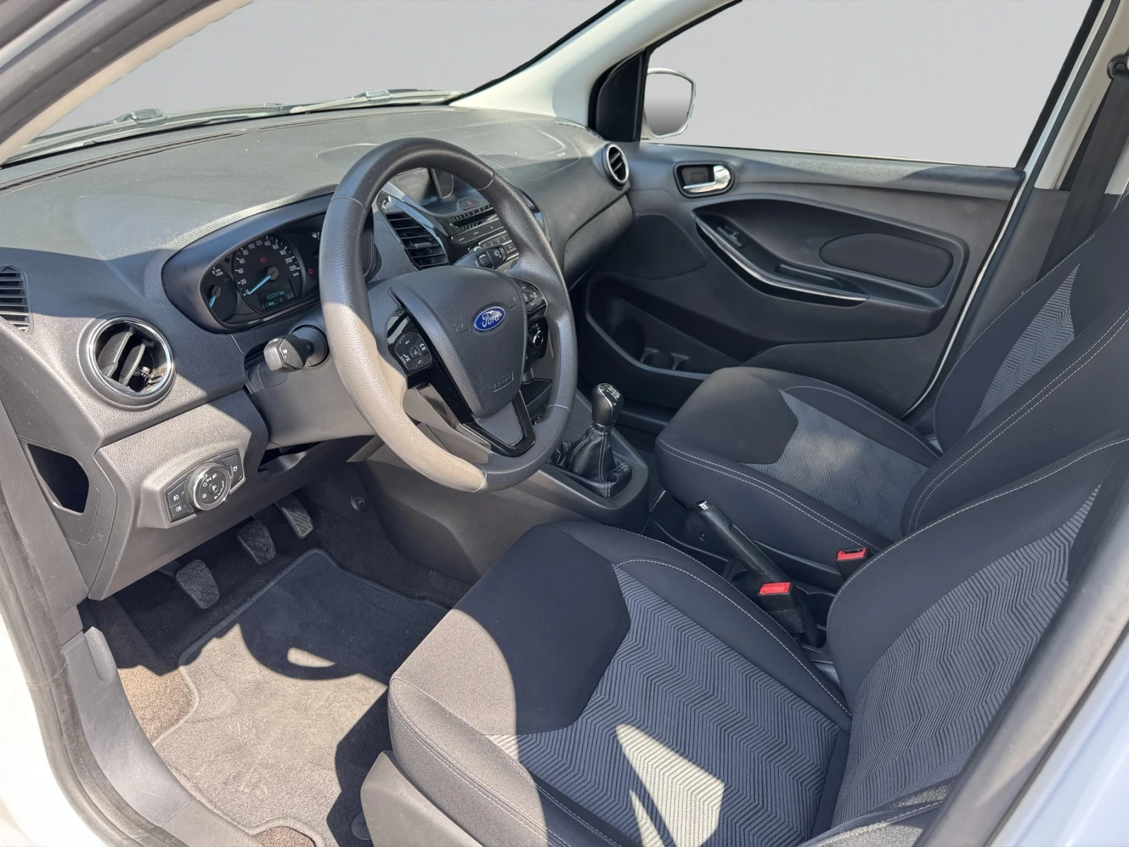 Ford Ka PLUS 1.2 TIVCT 85hp BVM5 E6 - изображение 9