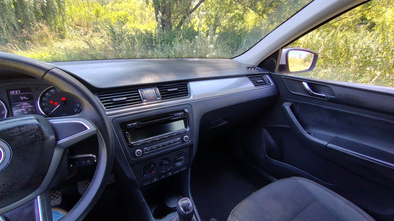 Skoda Rapid 1.2 tsi - изображение 4