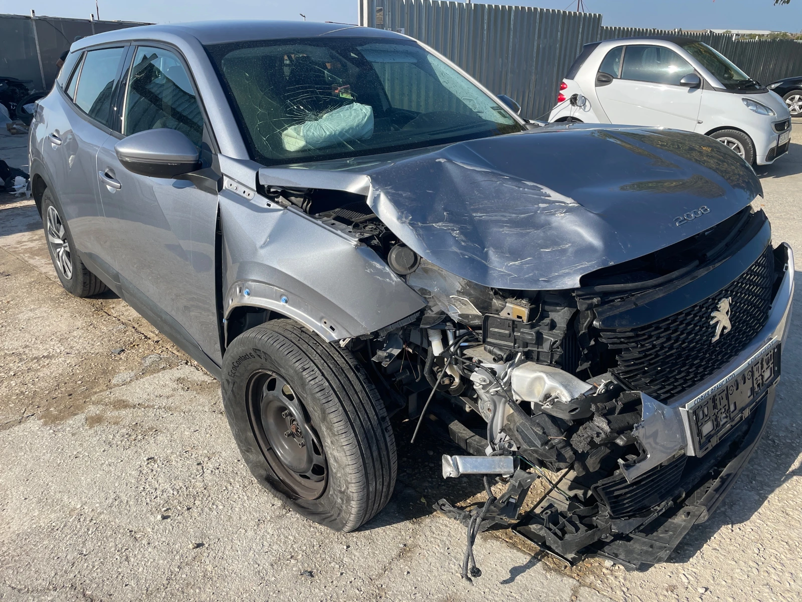 Peugeot 2008 1.2 PureTech 101 - изображение 2