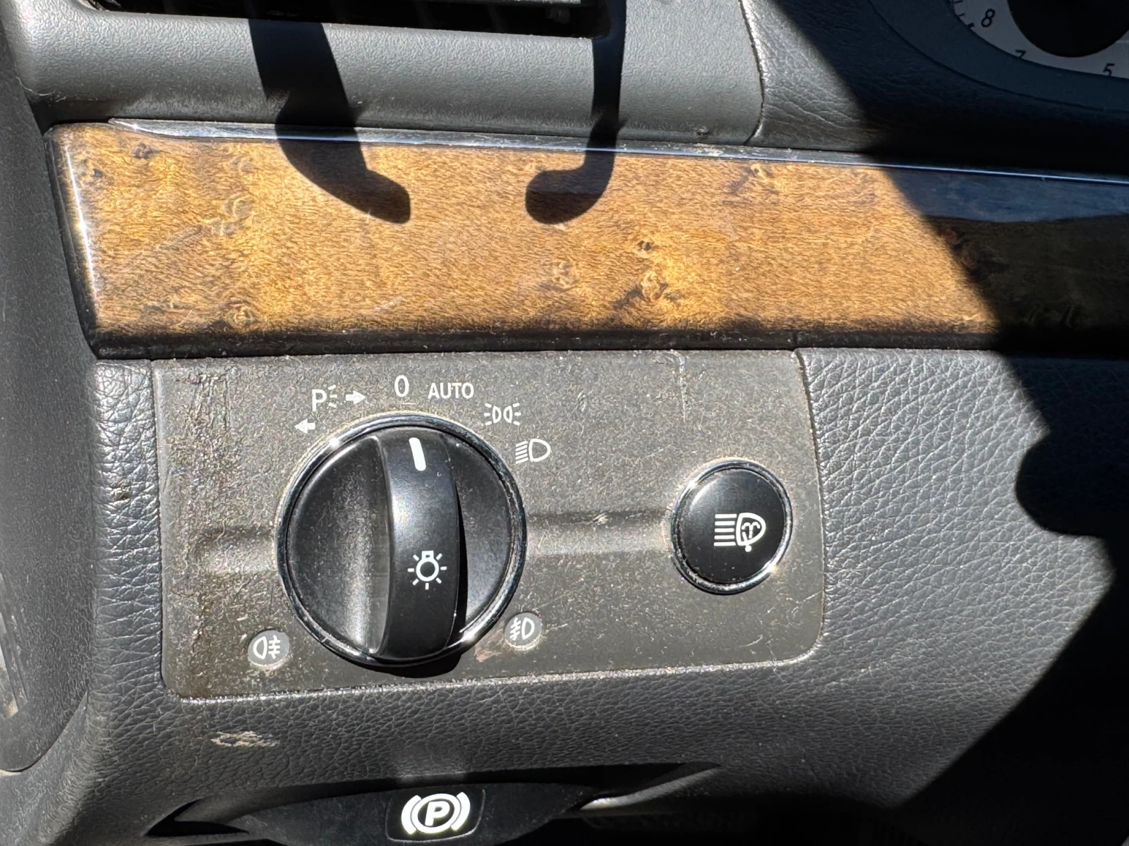 Mercedes-Benz E 220 2, 2 CDI - изображение 9