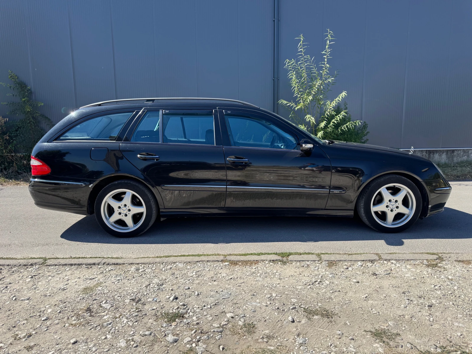 Mercedes-Benz E 220 2, 2 CDI - изображение 3