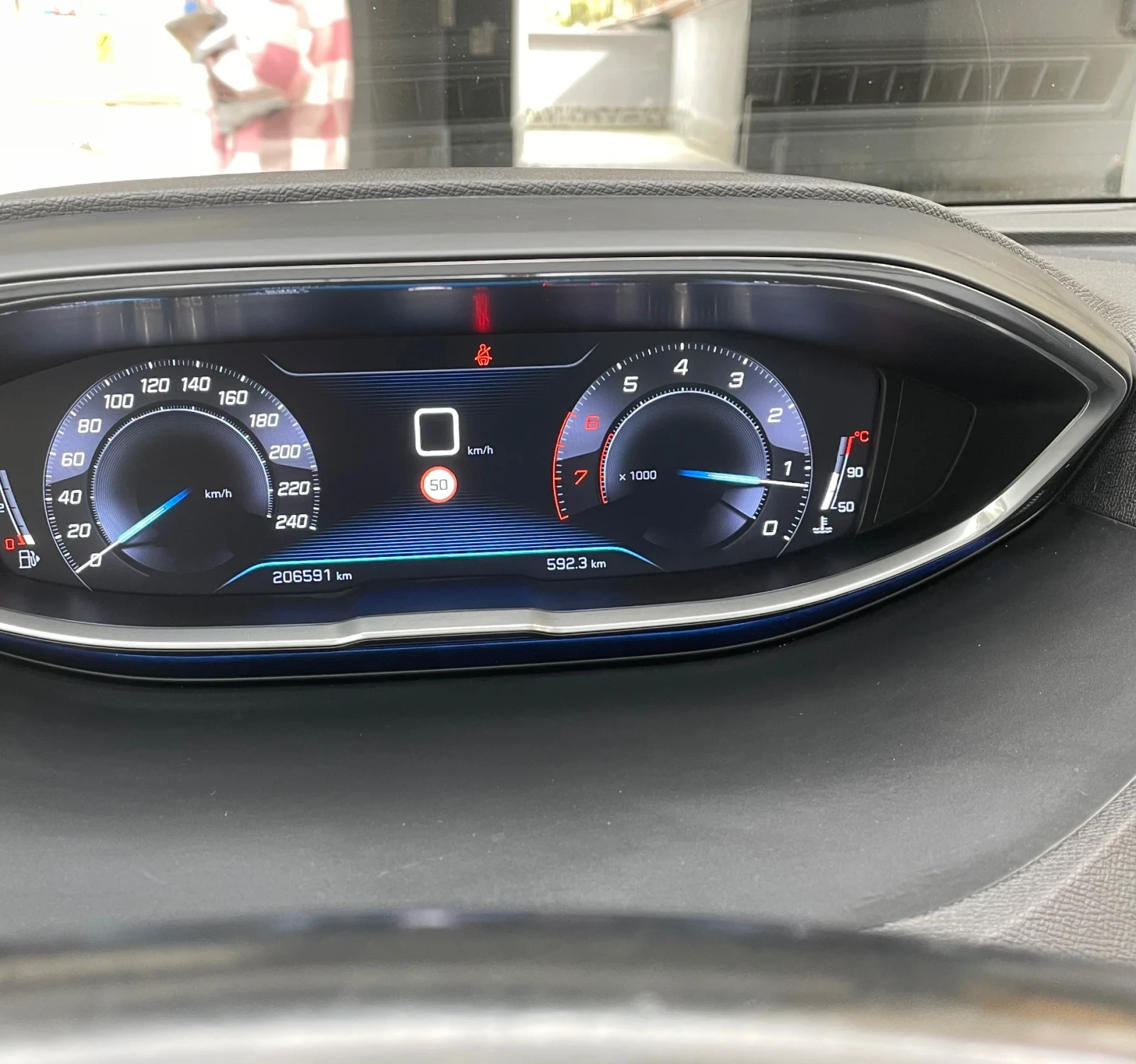 Peugeot 3008  1.2 PureTech Blue Lease Premium  | Mobile.bg   7