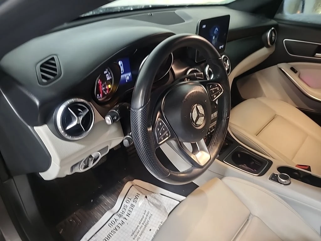 Mercedes-Benz CLA * 250 * CARFAX *  - изображение 10