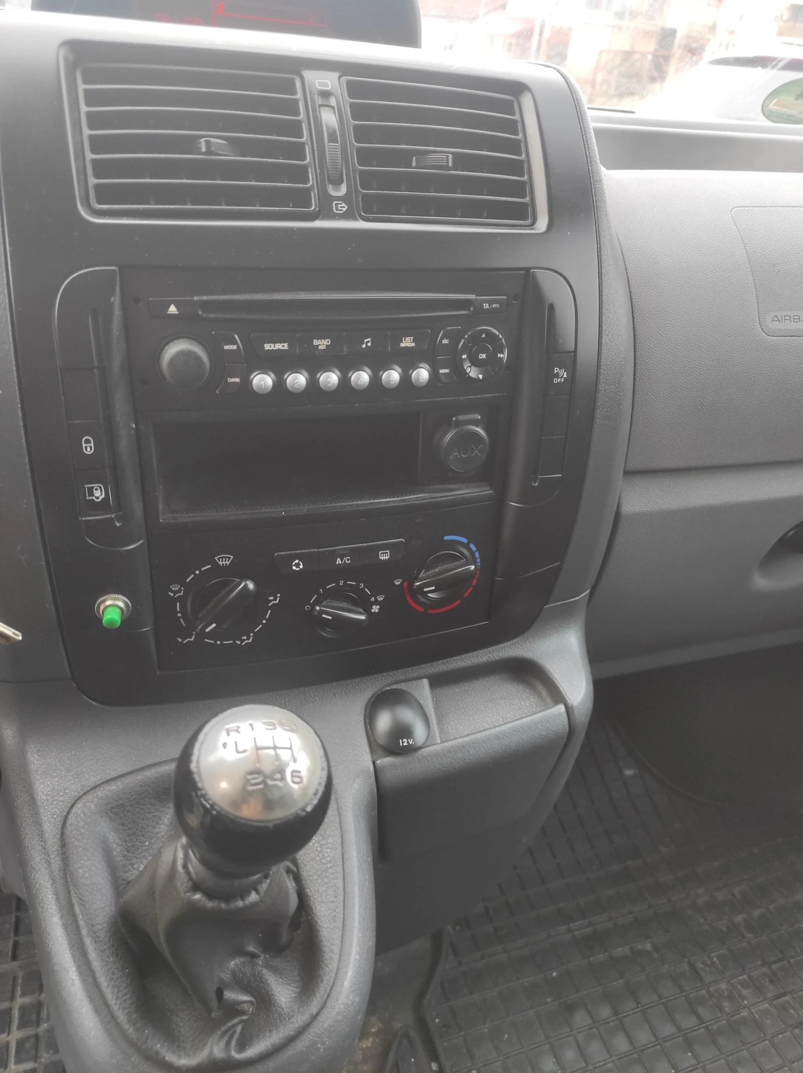 Citroen Jumpy 2.0HDi, снимка 13 - Автомобили и джипове - 53752010