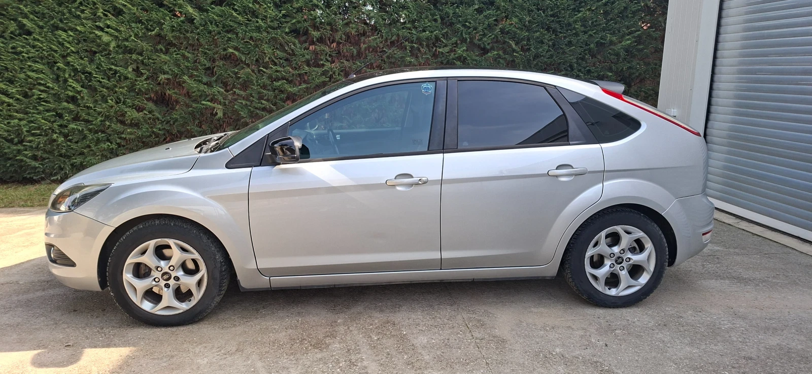 Ford Focus 1.6 101 кс , снимка 2 - Автомобили и джипове - 53708024