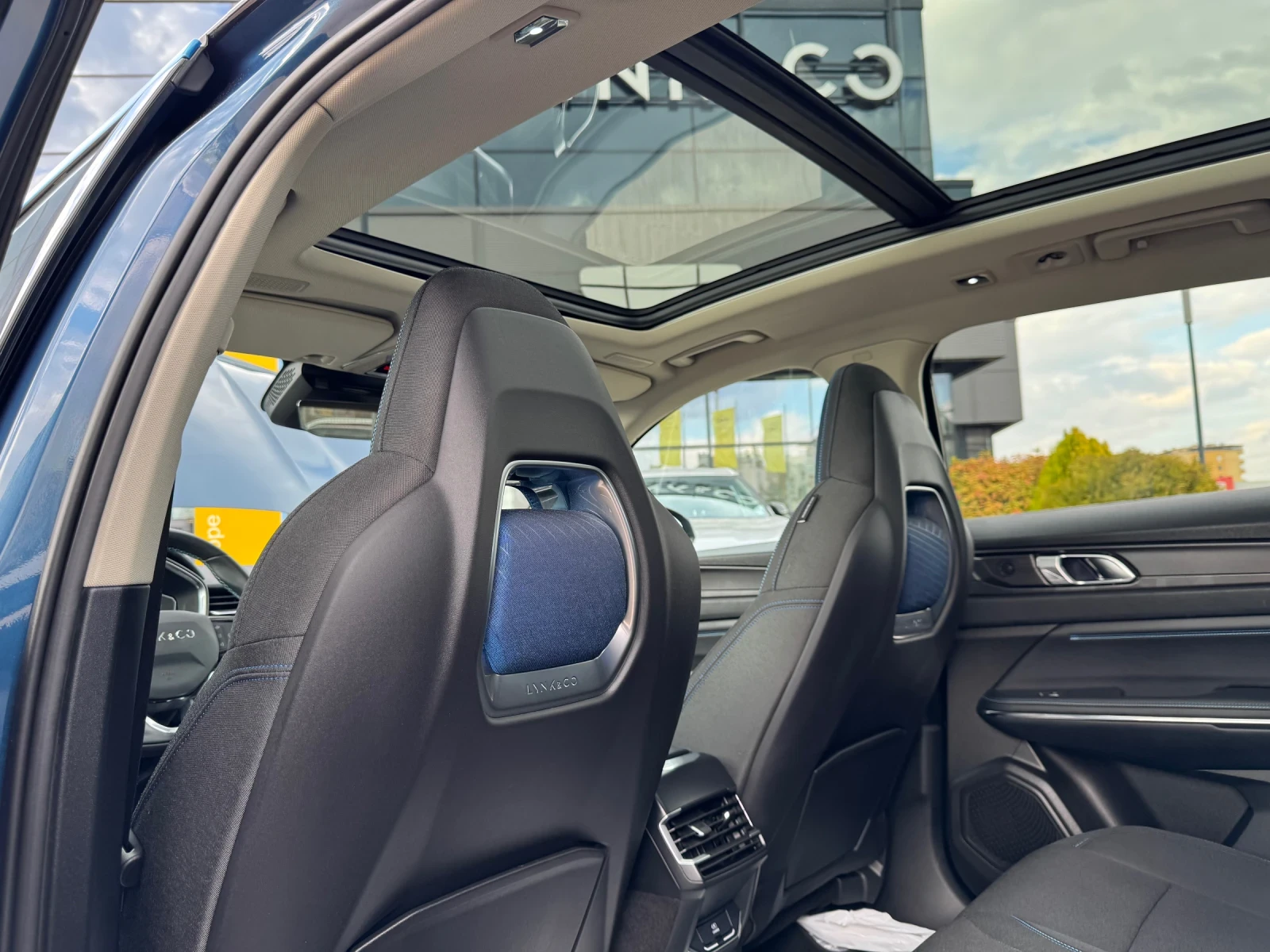 LynkCo 01, снимка 14 - Автомобили и джипове - 54049485