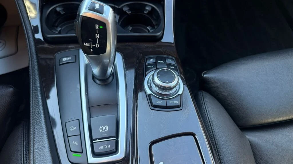 BMW 535 i * xDrive * Без щети!* АвтоКредит* (ЦЕНА ДО БГ), снимка 12 - Автомобили и джипове - 54152426