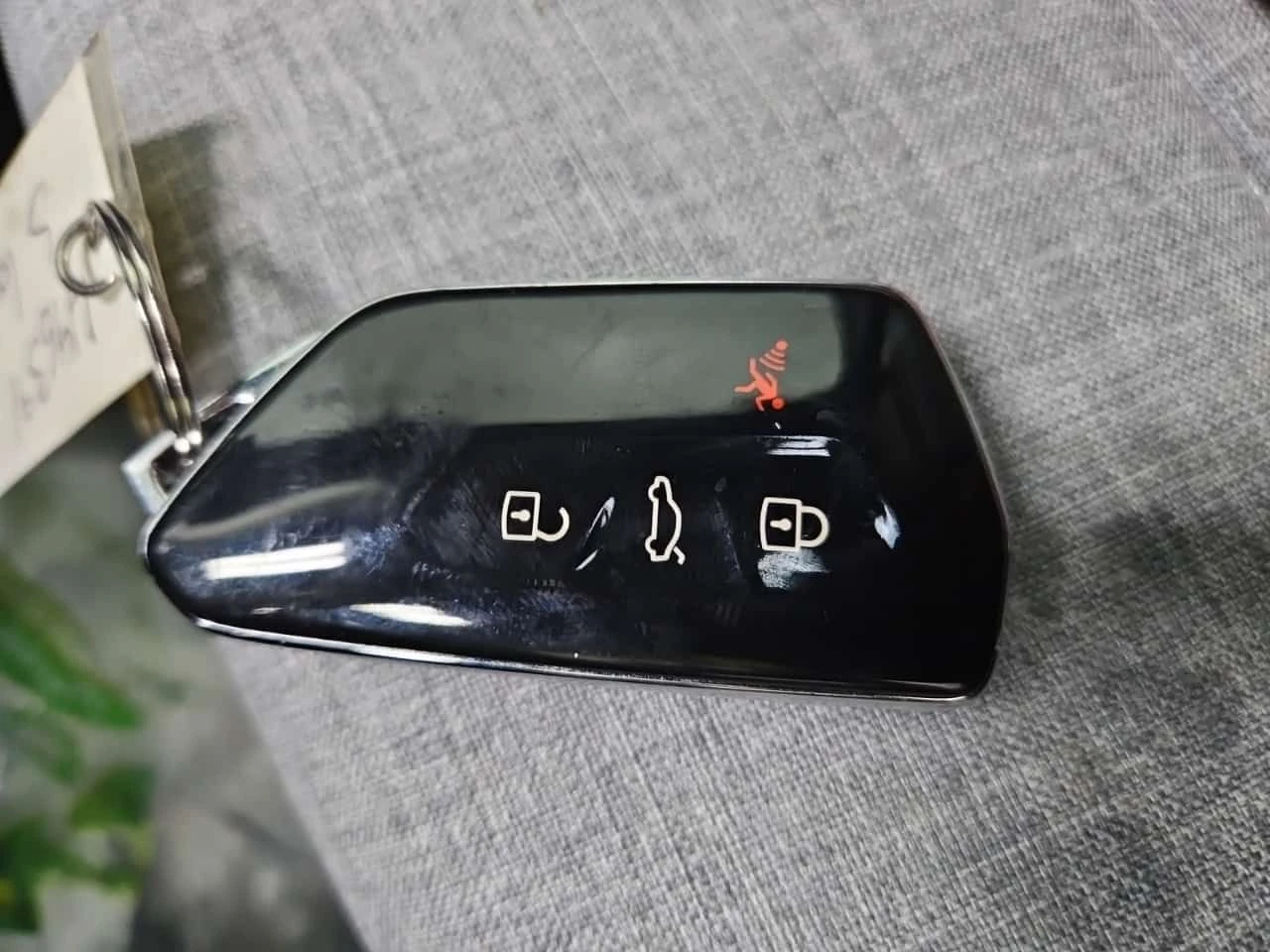 VW ID.4 PRO S| AWD| ОБДУХВАНЕ| PANORAMA| CARFAX| , снимка 17 - Автомобили и джипове - 54155020