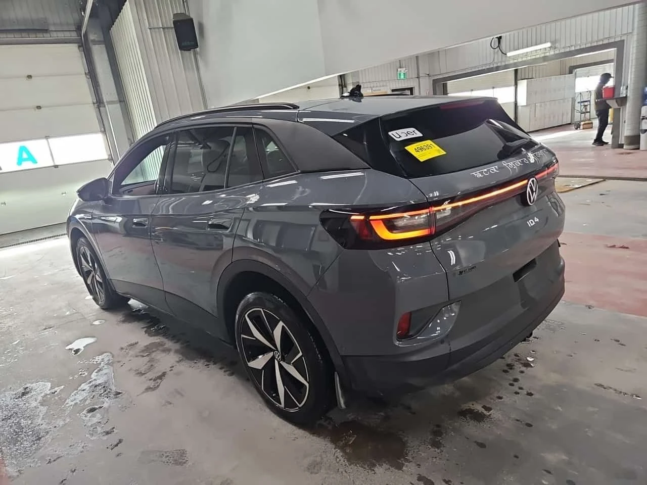 VW ID.4 PRO S| AWD| ОБДУХВАНЕ| PANORAMA| CARFAX| , снимка 4 - Автомобили и джипове - 54155020