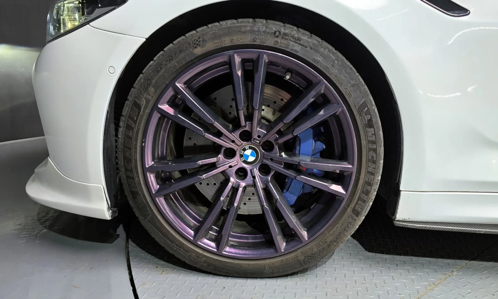 BMW M5 Bowers & Wilkins* M xDrive* Head-Up Display* , снимка 15 - Автомобили и джипове - 54169025