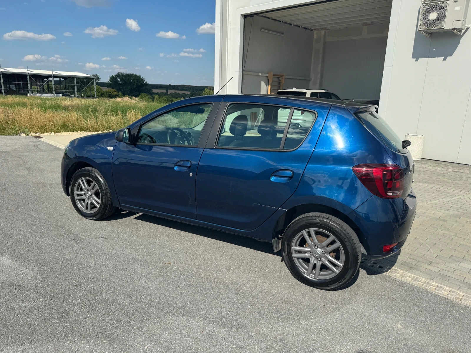 Dacia Sandero | Mobile.bg � ����������� 8