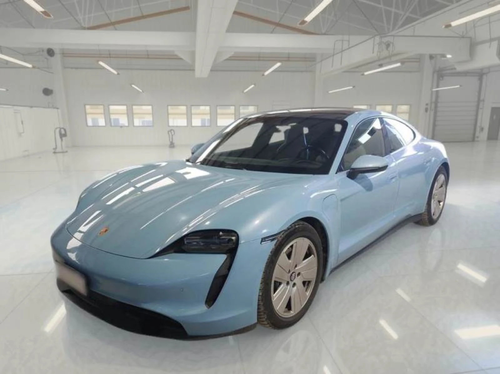 Porsche Taycan 93 kWh