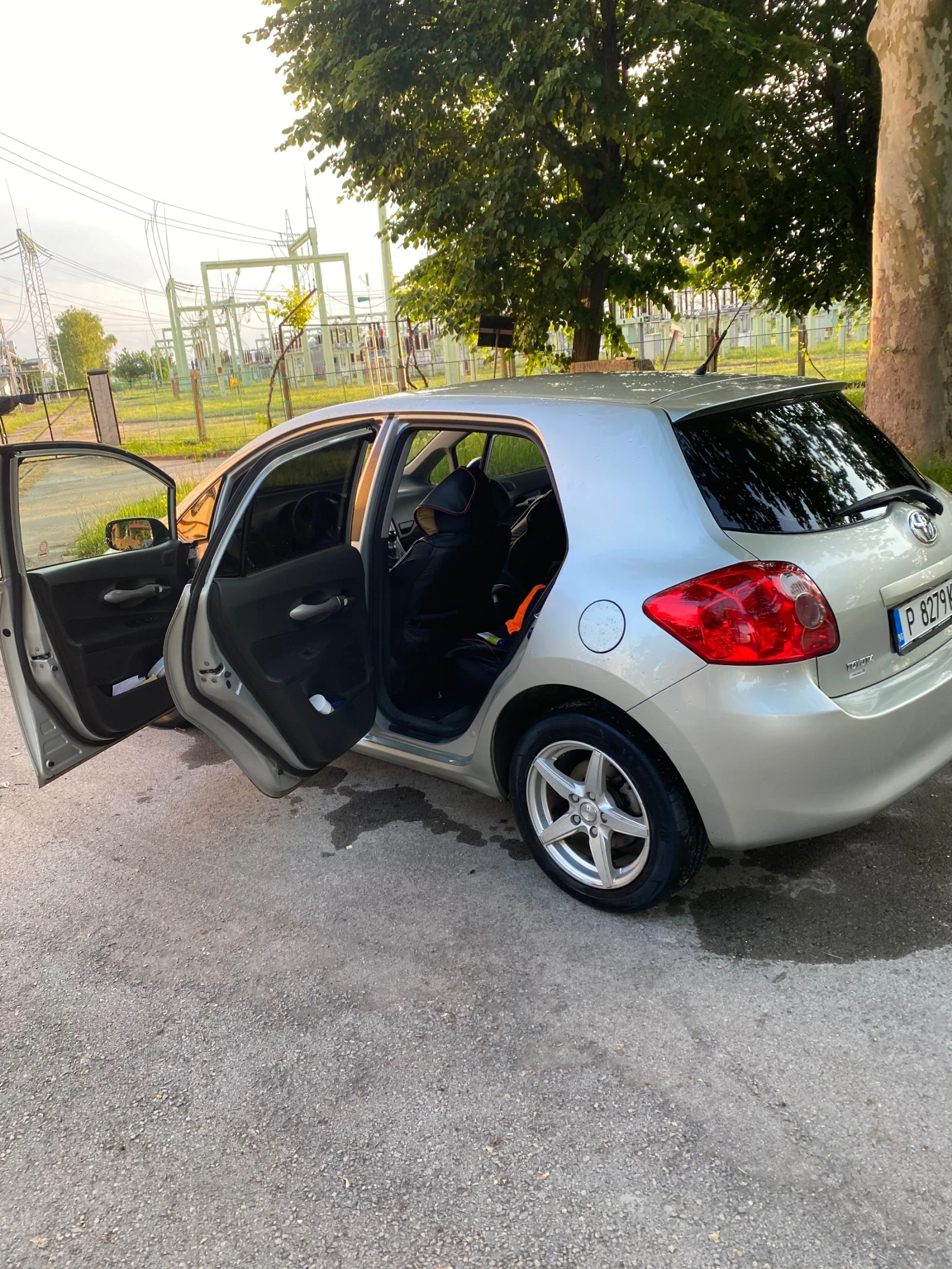 Toyota Auris 126к.с., снимка 3 - Автомобили и джипове - 55601318