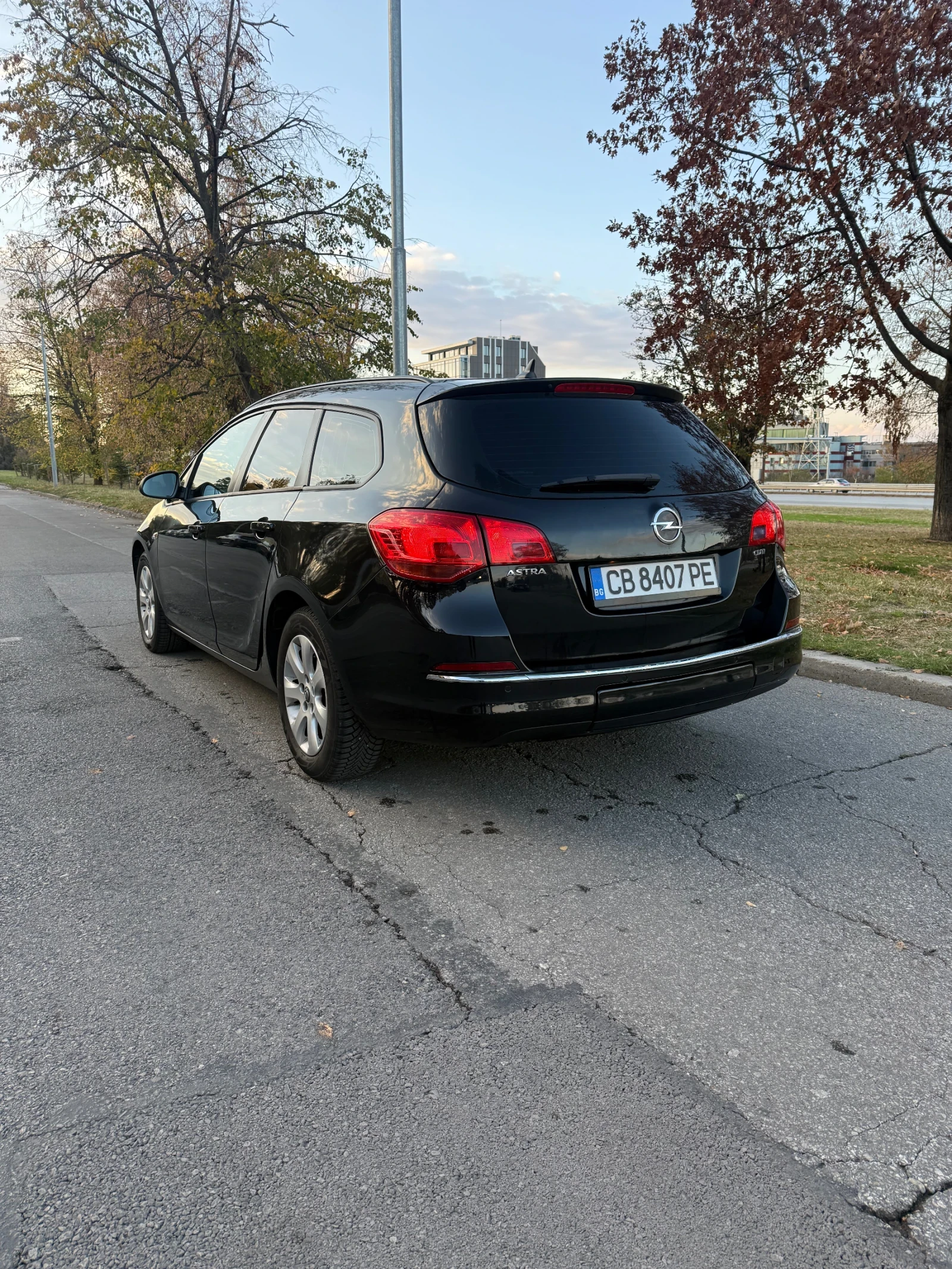 Opel Astra 1.7 cdti touring , снимка 5 - Автомобили и джипове - 55727181