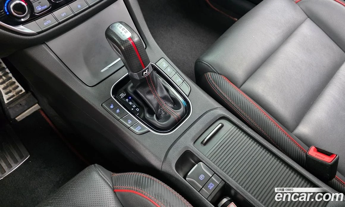 Hyundai I30 1.6 Turbo N Line, снимка 12 - Автомобили и джипове - 55965234