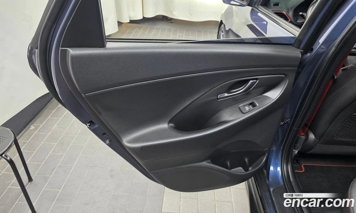 Hyundai I30 1.6 Turbo N Line, снимка 15 - Автомобили и джипове - 55965234