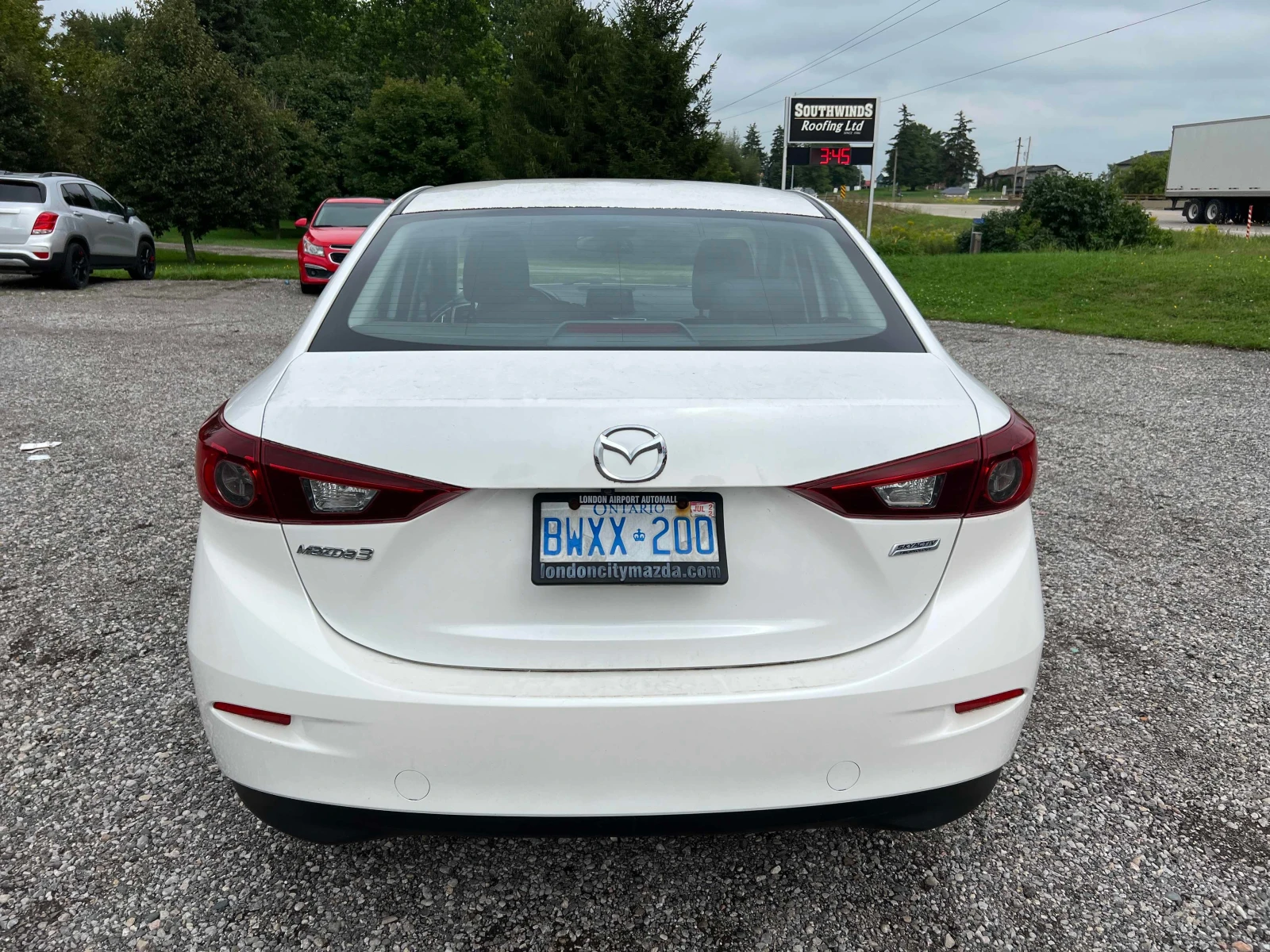 Mazda 3 GS| PANO| ПОДГРЕВИ| KEYLESS| , снимка 4 - Автомобили и джипове - 55990091