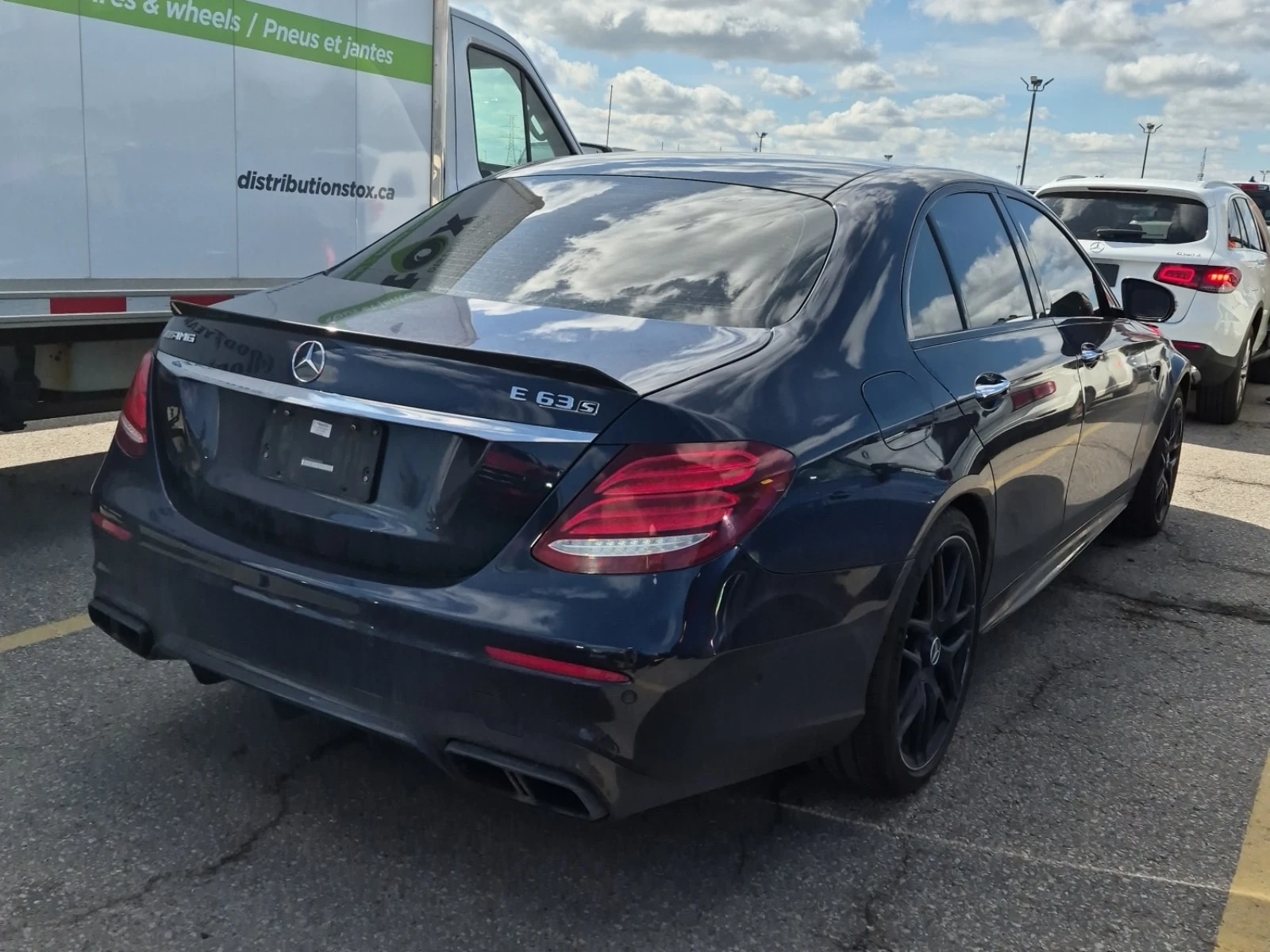 Mercedes-Benz E 63 AMG * E 63 S * АВТОКРЕДИТ БЕЗ ПЪРВОНАЧАЛНА ВНОСКА* , снимка 3 - Автомобили и джипове - 56136859