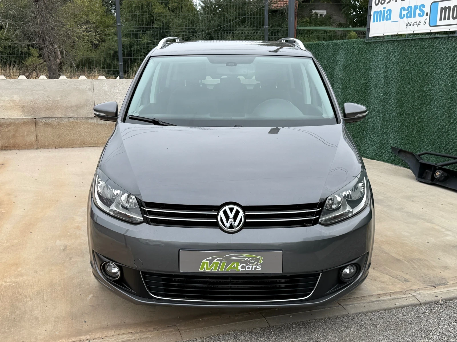 VW Touran 1.6TDI* 105h.p* NAVIGATION* EURO5, снимка 8 - Автомобили и джипове - 56223482