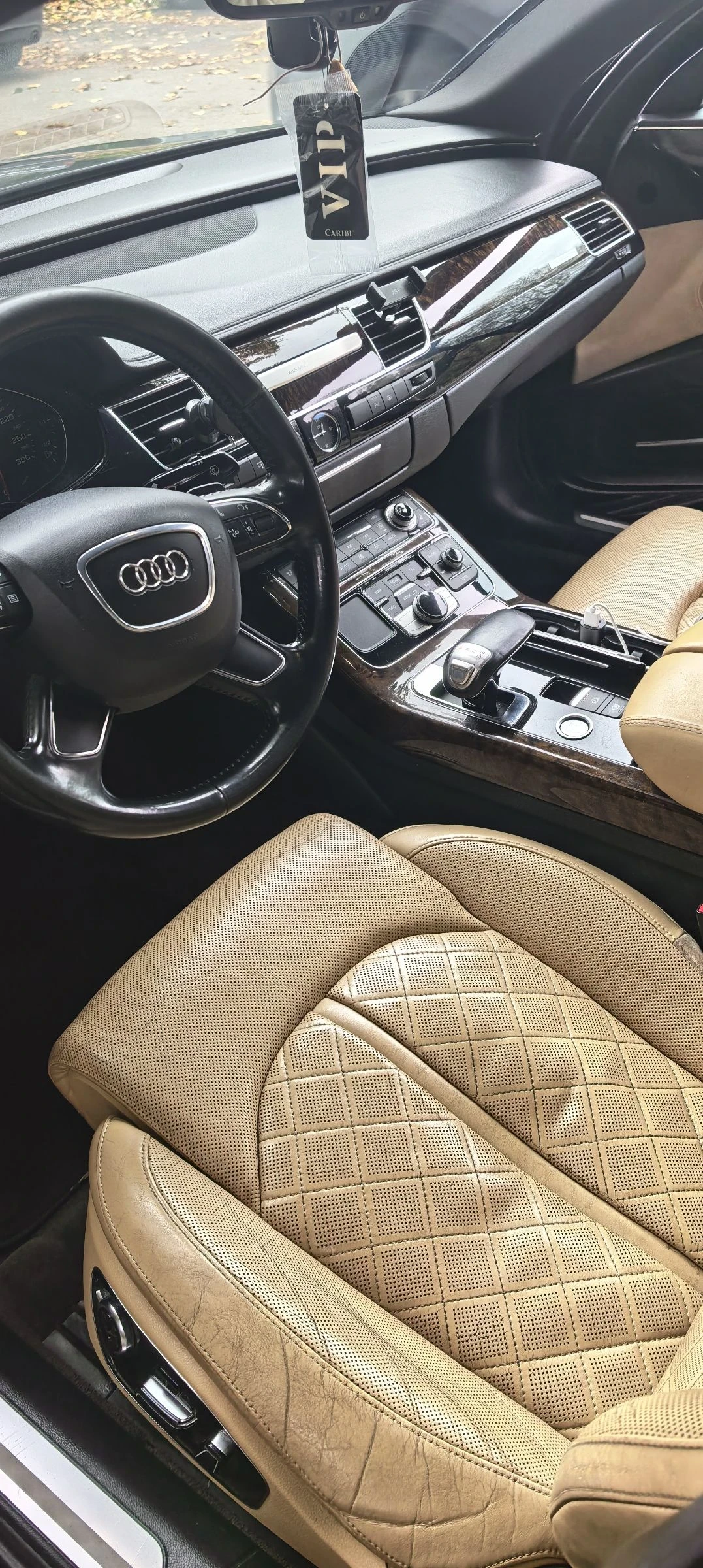 Audi A8, снимка 5 - Автомобили и джипове - 56506941