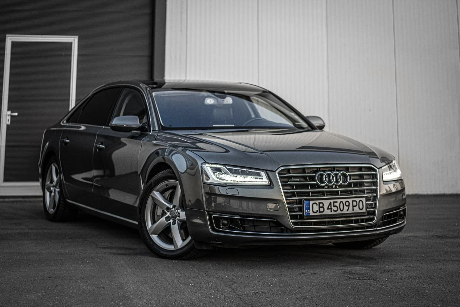Audi A8 4.2TDI V8 QUATTRO